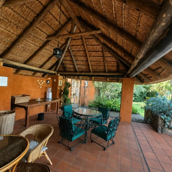 Property - Pool Lapa 2