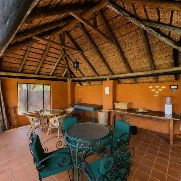 Property - Pool Lapa